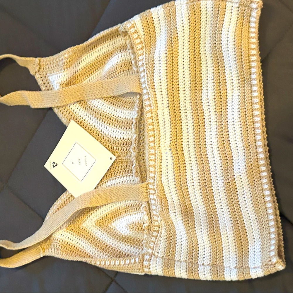 Halter top